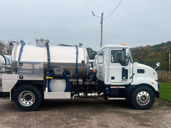 Beat the Tariffs - Take Delivery of this 2025 Mack Toilet Servicing Unit Today! 