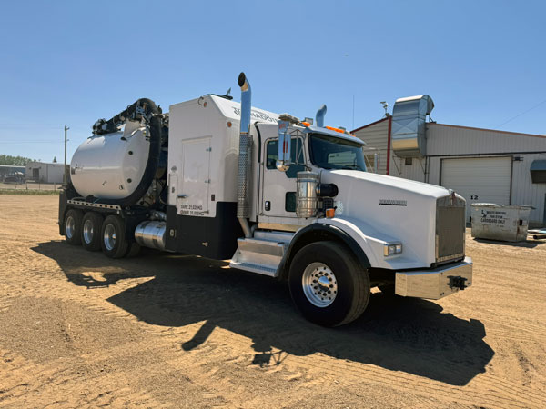 2016 Kenworth w/Tornado installed