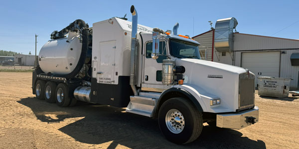 2016 Kenworth w/Tornado installed