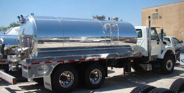 New 3600 USG #5454 .260” Polished Aluminum Tank